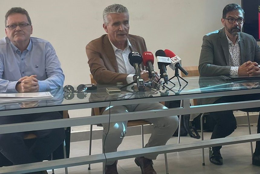 El turismo entra en la campaña electoral con modelos opuestos para la isla