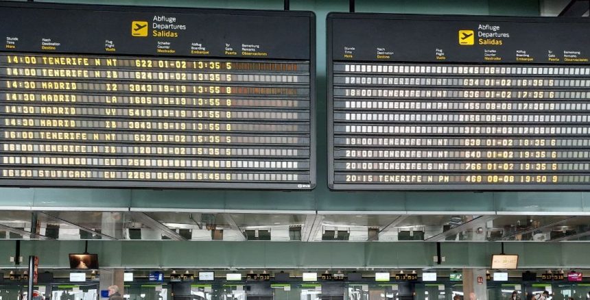 El Aeropuerto de La Palma sigue sin recuperar el número de pasajeros mensuales que tenía antes de la pandemia