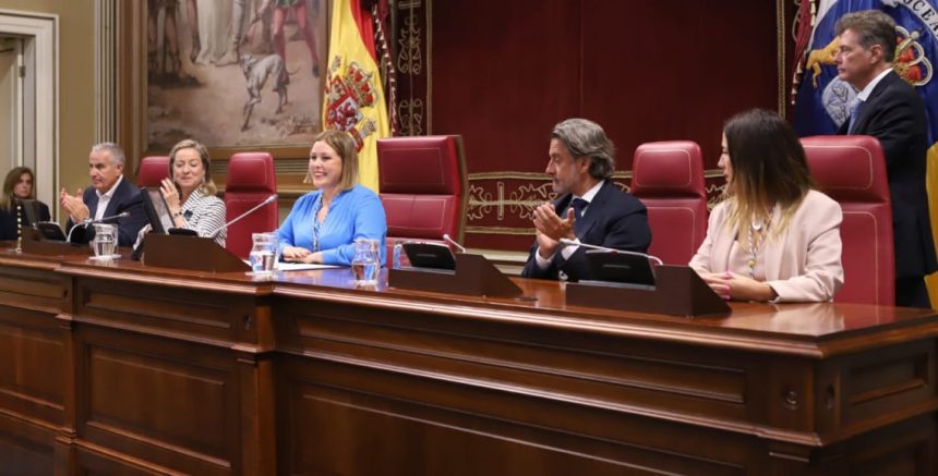 Toman posesión los 9 diputados palmeros en el Parlamento de Canarias
