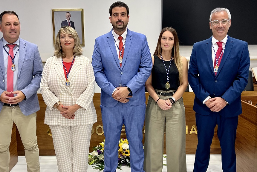 El PSOE anuncia una oposición “leal con la isla” frente al “ruido”, la «demagogia” y el “uso partidista del dolor” del mandato anterior