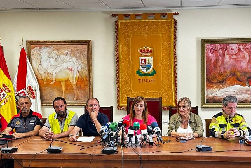 El Cabildo de La Palma complementará con un millón de euros las ayudas que se reciban del Gobierno de Canarias por el incendio