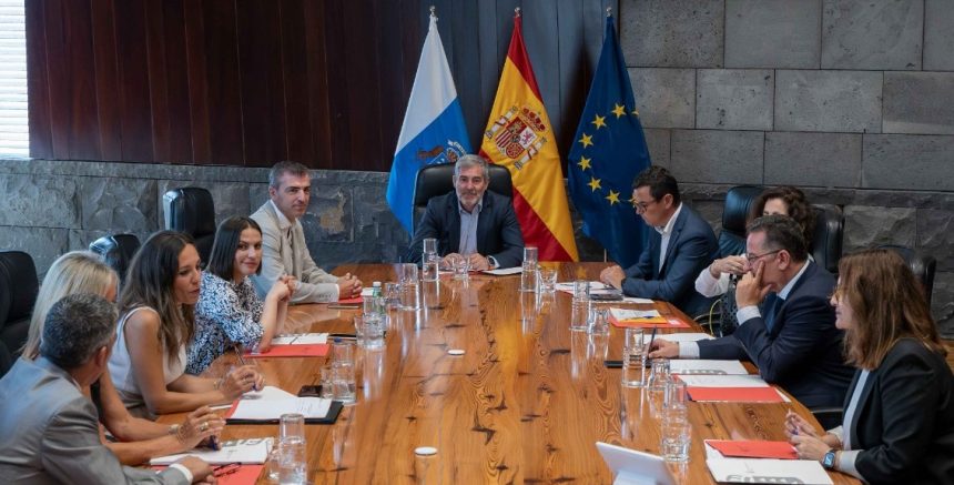 El primer consejo de Gobierno de Canarias nombra a cinco palmeros como directores generales