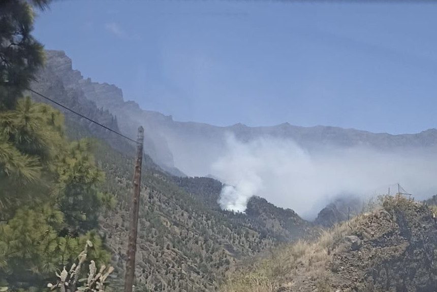 Se reactiva el fuego en la Caldera de Taburiente