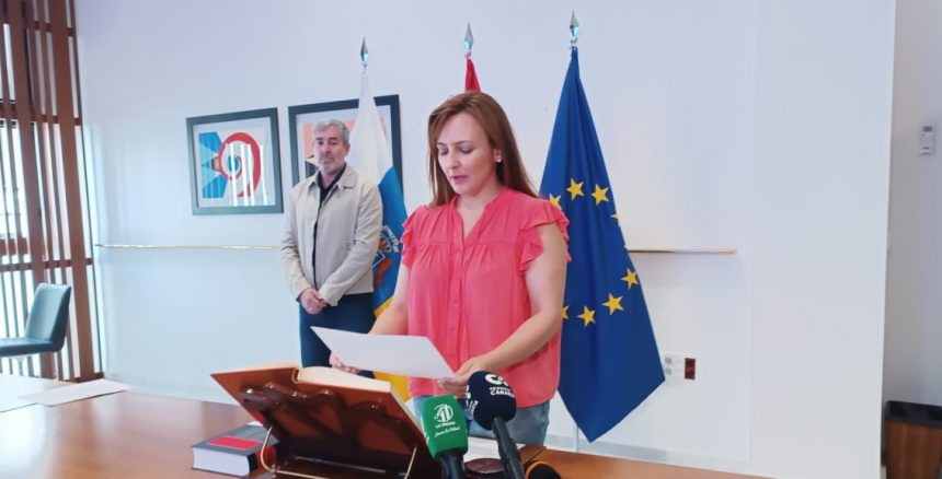 Nieves Lady Barreto y Mariano Hernández Zapata toman posesión como consejeros del Gobierno de Canarias
