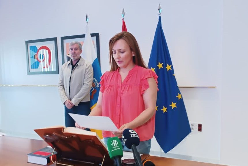 Nieves Lady Barreto y Mariano Hernández Zapata toman posesión como consejeros del Gobierno de Canarias