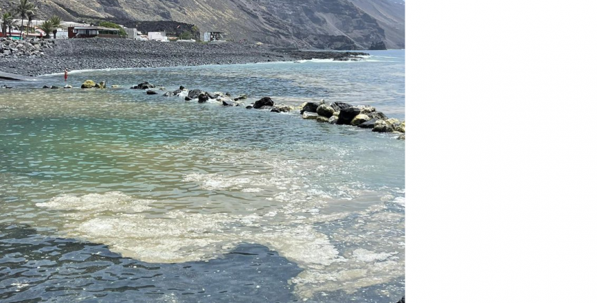 Desaconsejan el baño en las playas de El Remo y Charco Verde por la aparición de microalgas
