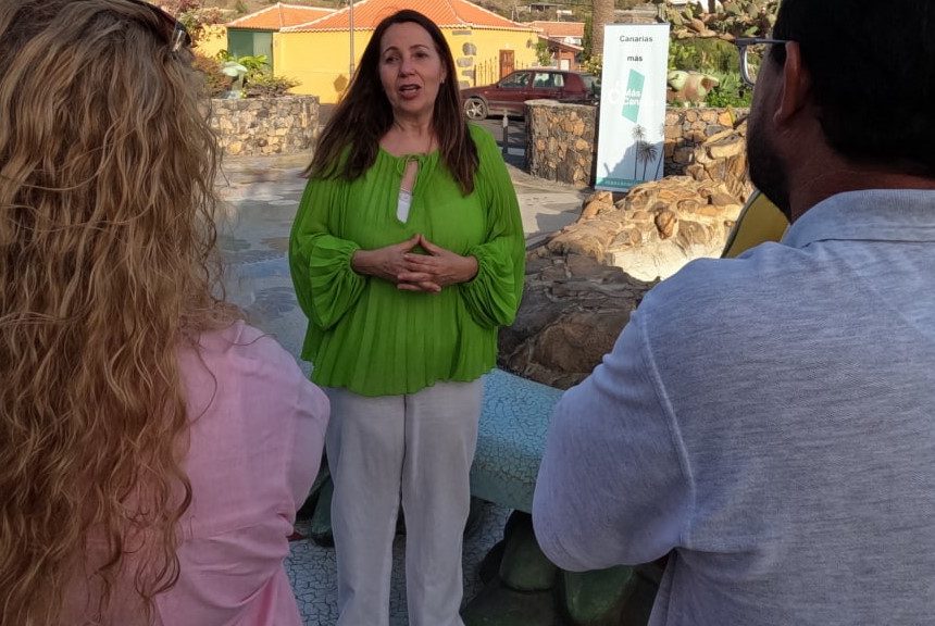 Florisela Rodríguez: “Hay que dejar de pensar en un modelo de turismo depredador y que sólo reparte miseria para la reconstrucción de la isla”