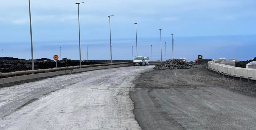 La carretera entre La Laguna y Las Norias sigue cerrada tras más de tres meses de obras
