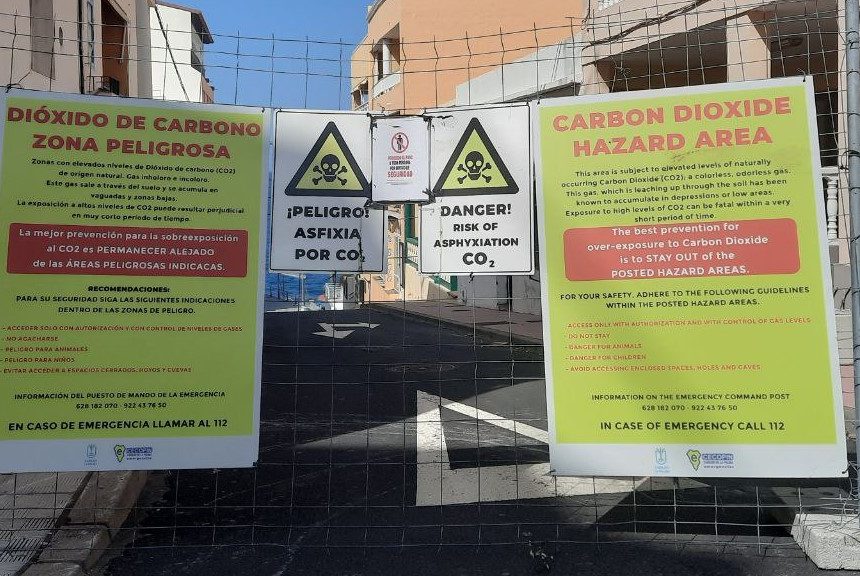 Se siguen registrando “altas concentraciones de dióxido de carbono” en La Bombilla y Puerto Naos casi dos años después de iniciarse la erupción