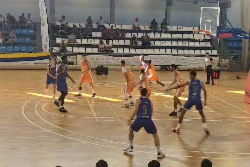 Triunfo del C.B. Aridane (85-78) ante el Náutico de Tenerife en su debut en casa