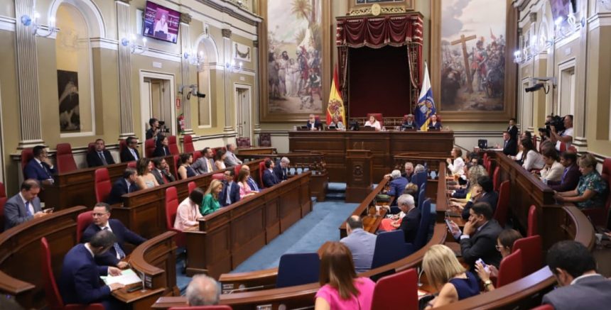 Los diputados palmeros del PSOE en el Parlamento presentan el doble de iniciativas que los de CC y PP juntos