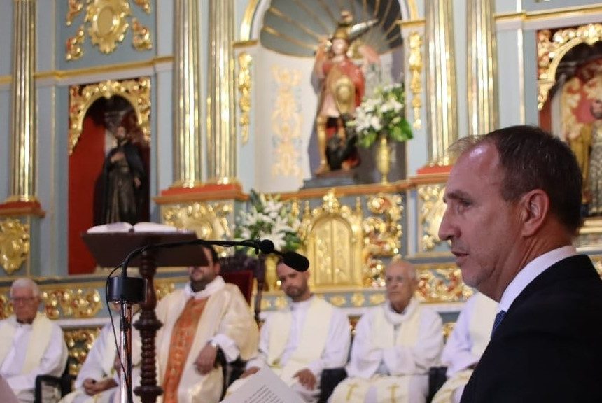 FORMATO SERGIO RODRIGUEZ OFRENDA ¿Es un acto político el discurso de la ofrenda a San Miguel?