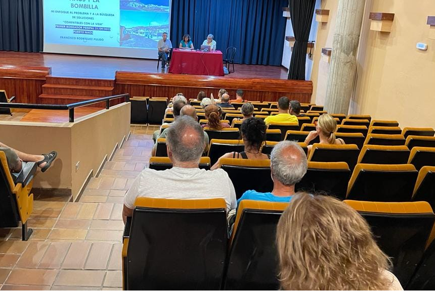 Vecinos de Puerto Naos y La Bombilla quieren acceder a su vivienda con “un medidor homologado” a partir del 15 de octubre