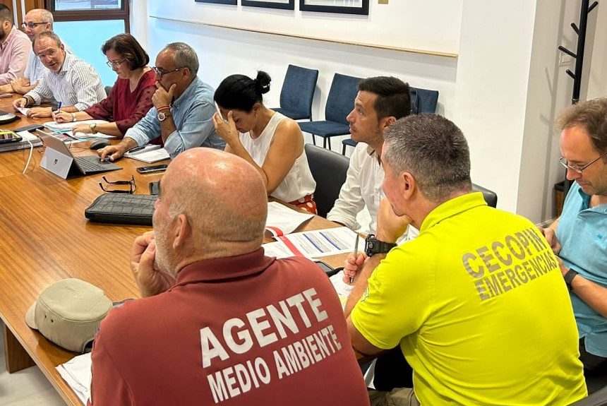 El Cabildo mediará “con todas las partes” para resolver la crisis existente en el PEINPAL