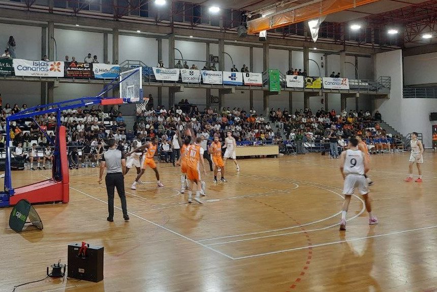 El C.B. Aridane plantó cara al líder Real Madrid (57-74) en la Liga EBA de baloncesto