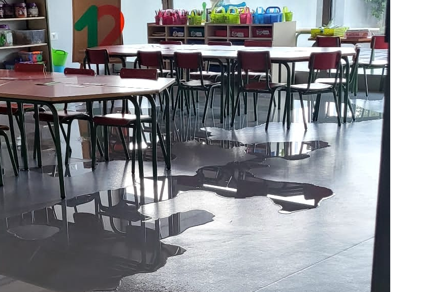 FORMATO CEIP MARIELA CACERES Las lluvias provocan inundaciones y la suspensión de las clases en el Colegio Mariela Cáceres de Los Llanos