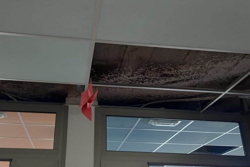 El Mariela Cáceres de Los Llanos seguirá cerrado al no estar las aulas «en condiciones» y el AMPA no descarta movilizaciones