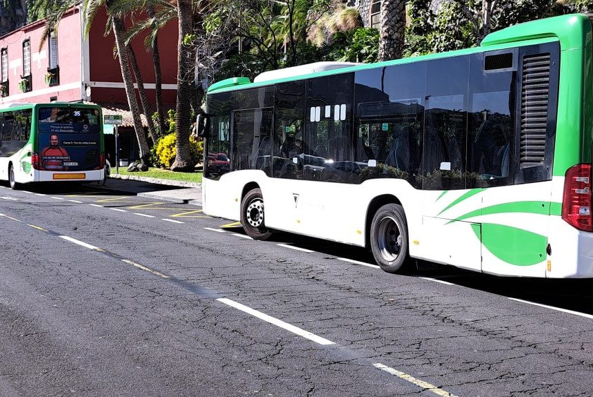 El número de viajeros en guagua en La Palma aumentó un 26% en 2023