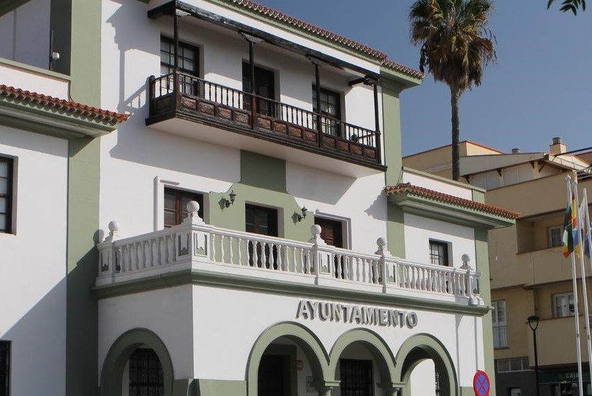 El Paso mantiene honores a Franco y Blas Pérez y Santa Cruz de La Palma los elimina