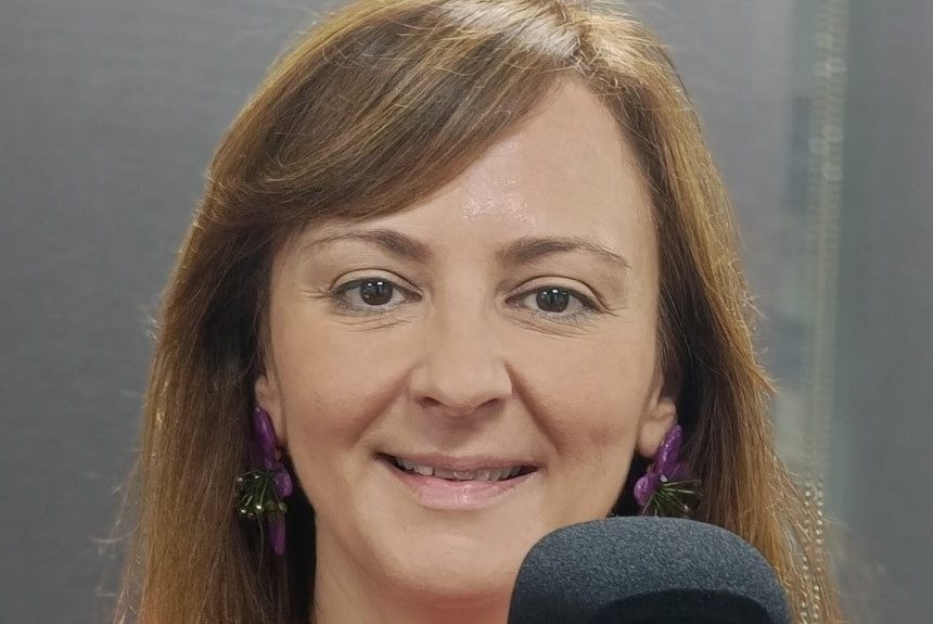 FORMATO NIEVES LADY BARRETO 77 RADIO Nieves Lady Barreto: “El Gobierno de España nunca les planteó a las entidades bancarias la cancelación” de las hipotecas de viviendas arrasadas por el volcán