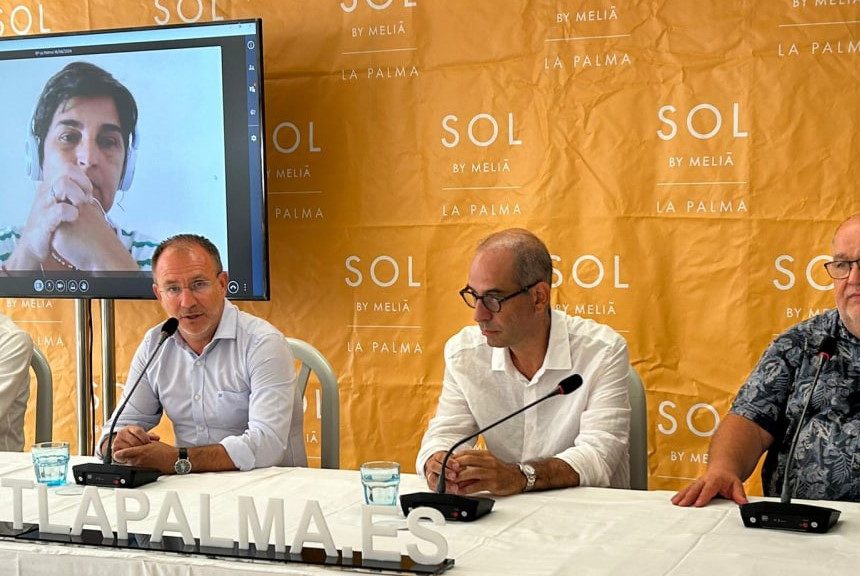 Los niveles altos de CO2 en Puerto Naos y La Bombilla se mantendrán “durante un periodo importante”