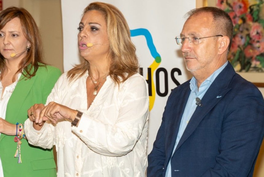 CC propone llevar en barco a la península a los menores migrantes, sin pasar por Canarias