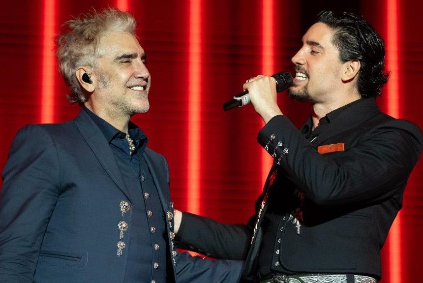 Más de 8.000 personas acuden al concierto de Alejandro y Alex Fernández que cerró La Palma Blue Experience