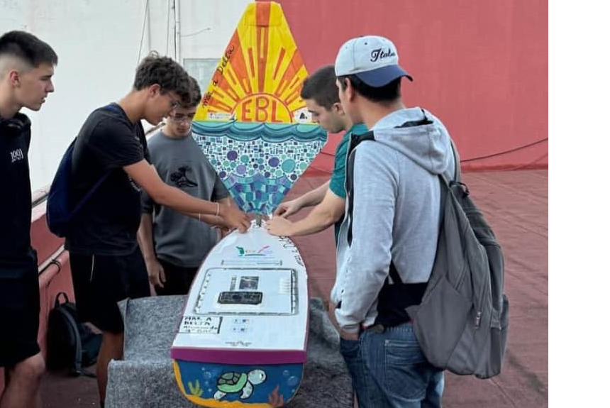 FORMATO BOTE EUSEBIO BARRETO El bote ‘Mar a Delta’ del IES Eusebio Barreto Lorenzo llegó a Brasil