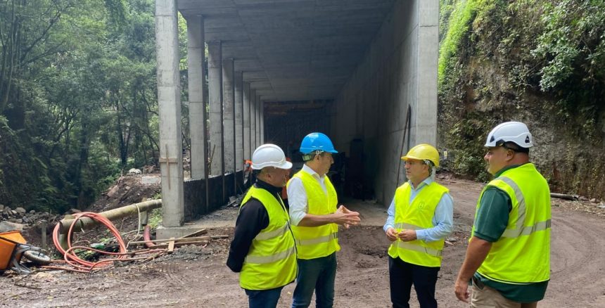 El Cabildo prevé que las obras en el acceso al bosque de Los Tilos concluyan a finales de mes