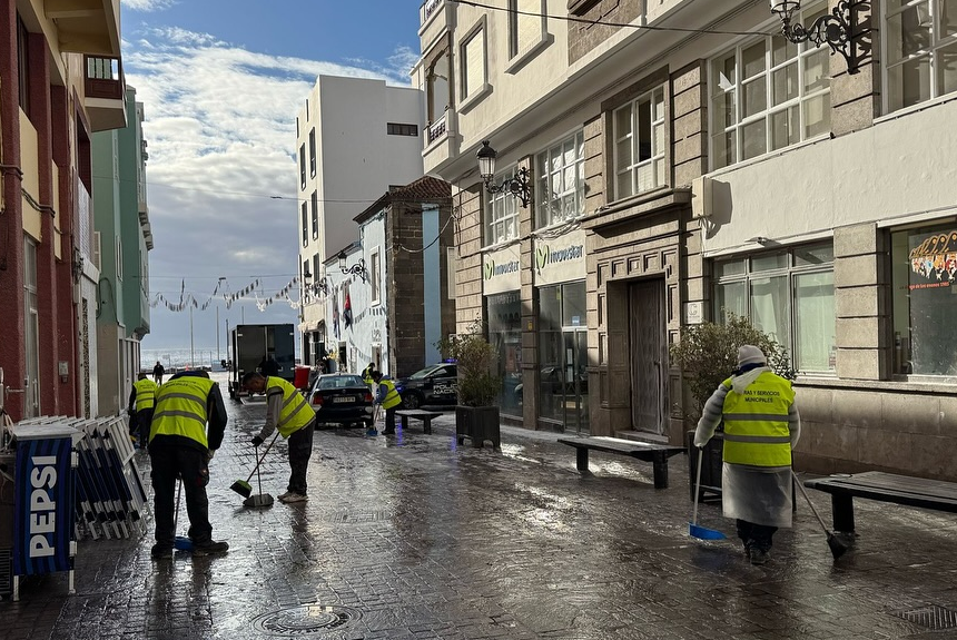 FORMATO LIMPIEZA INDIANOS Solo El Paso y el Cabildo colaboraron con la limpieza de Los Indianos solicitada por Santa Cruz de La Palma