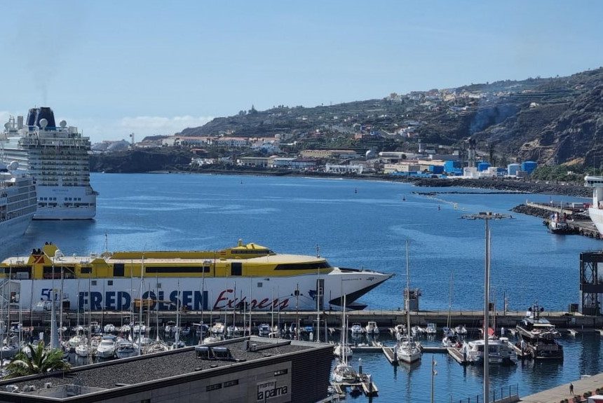 La compra de un nuevo barco por parte de Fred. Olsen, posible solución al problema del transporte de mercancías en La Palma