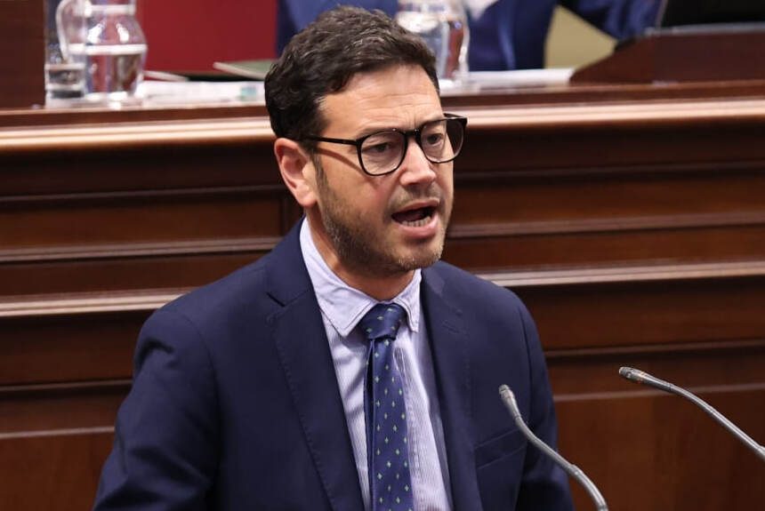 Qadri (PP) vincula inseguridad con inmigración en el Parlamento: “Ha venido mucha gente de fuera y los cuerpos de seguridad, en vez de ser más, son menos”