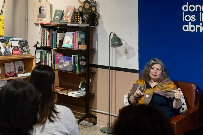 FORMATO CLUB LECTURA LA LAGUNA Escritoras africanas