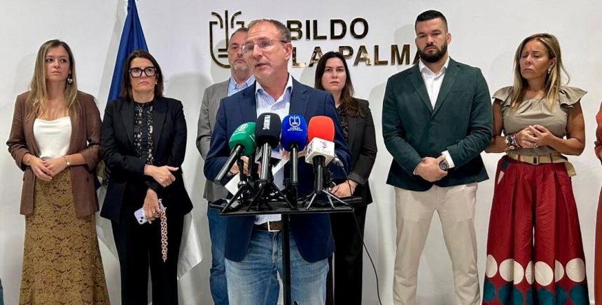 FORMATO GOBIERNO CABILDO 2025 Mónica Gómez asume Transición Ecológica y Susa Armas pasa a Educación, Artesanía y Empleo en el Cabildo