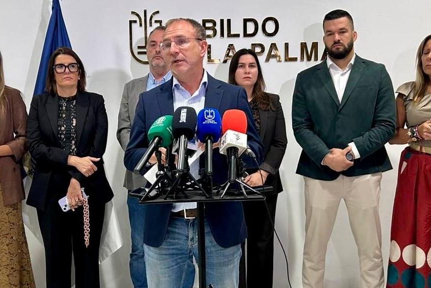 Mónica Gómez asume Transición Ecológica y Susa Armas pasa a Educación, Artesanía y Empleo en el Cabildo