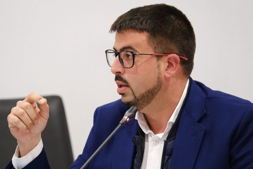 Borja Perdomo defiende que la bonificación del 60% del IRPF para 2026 se apruebe “lo antes posible”