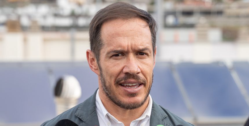 FORMATO MARIANO H ZAPATA Zapata atribuye a la falta de redes de transporte en La Palma la menor penetración de las renovables