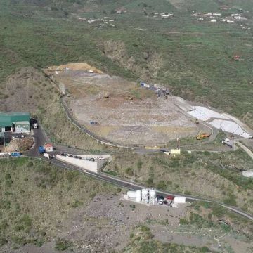 El Cabildo ampliará Los Morenos ante el previsible agotamiento de la celda de vertido en 2026