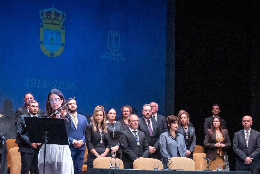 El Cabildo conmemora su 113 aniversario con la entrega de los Premios Insulares