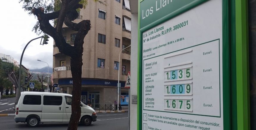 FORMATO AUMENTO GASOLINA LOS LLANOS Los combustibles suben hasta 30 céntimos en algunos municipios de La Palma tras el ataque a Irán