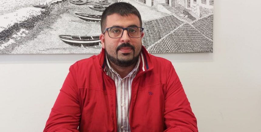 Borja Perdomo: “La política del Cabildo no puede ser simplemente entregar subvenciones y hacer eventos”