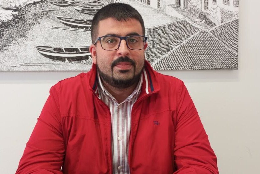 Borja Perdomo: “La política del Cabildo no puede ser simplemente entregar subvenciones y hacer eventos”