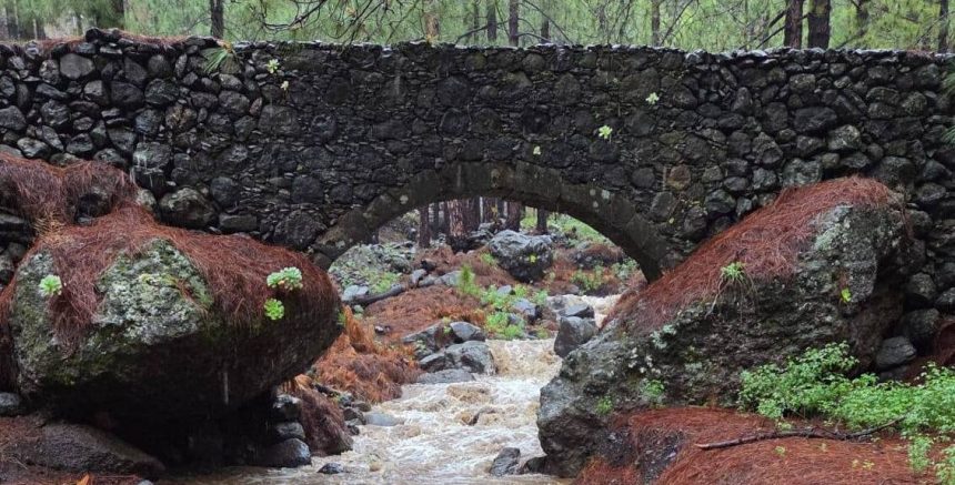FORMATO LLUVIA CALDERA DE TABURIENTE La borrasca Therese dejó 242 litros por metro cuadrado en el Roque de los Muchachos en un día