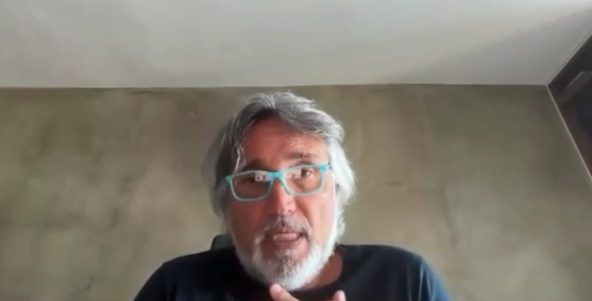 Alfonso Escalero pide “aprender a vivir con los volcanes” y una estrategia para minimizar el impacto de una erupción en el turismo